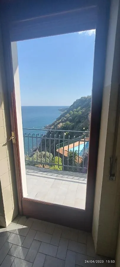 فيلا La Timpa أتشيريالي